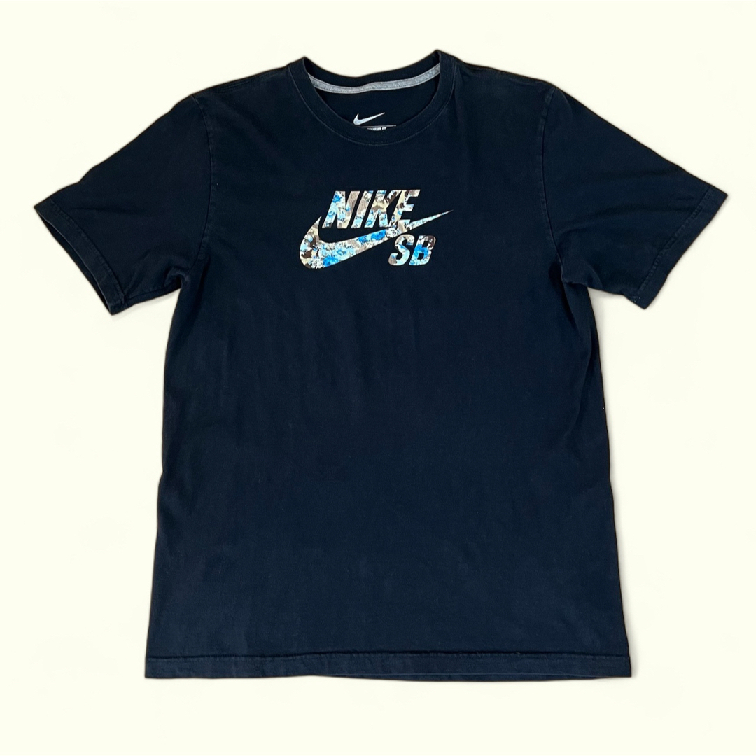 NIKE(ナイキ)のNIKE SBナイキ エスビー ビッグ プリントTシャツ スケーター メンズのトップス(Tシャツ/カットソー(半袖/袖なし))の商品写真