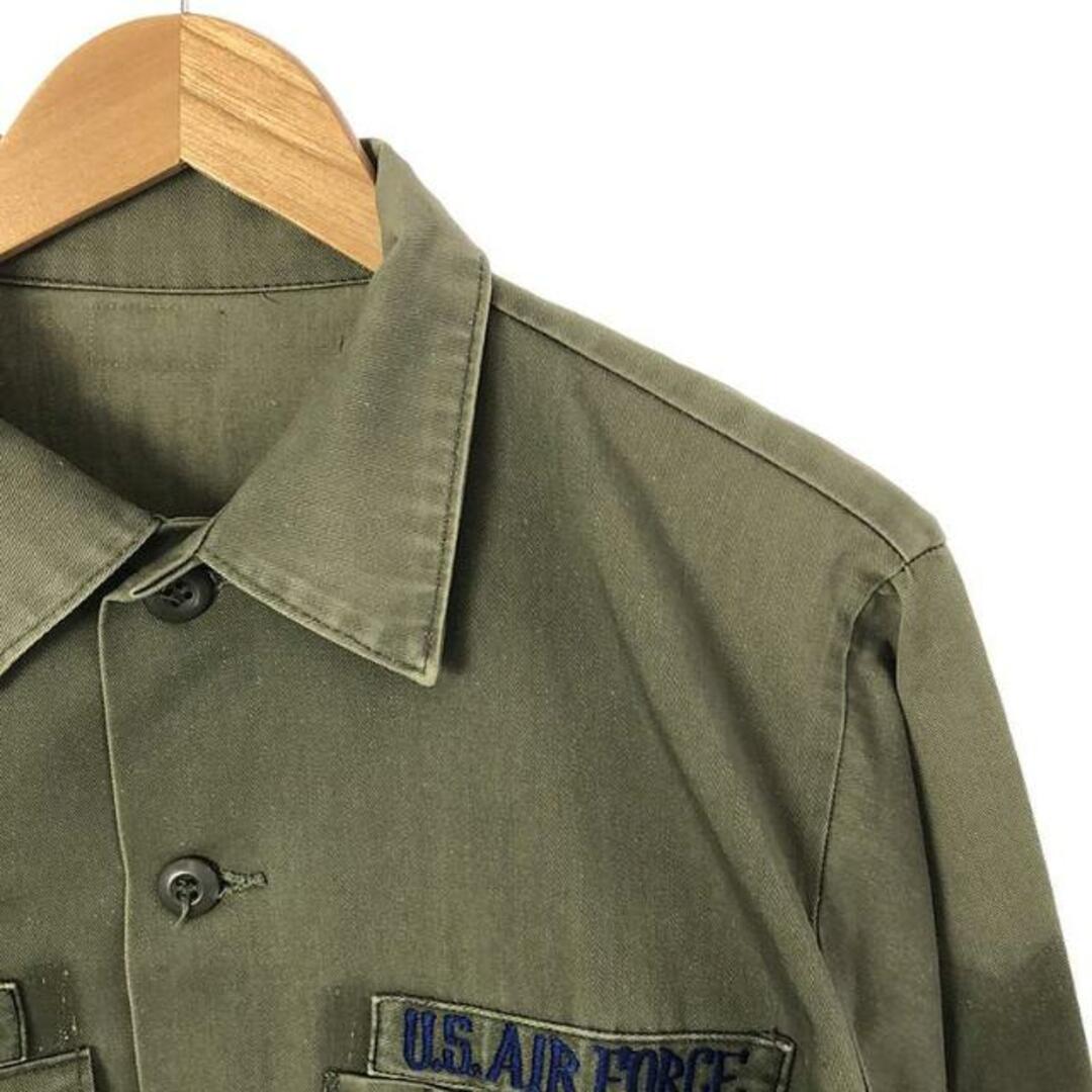 VINTAGE / ヴィンテージ古着 | U.S.ARMY アメリカ軍 コットンサテン 刺しゅう ユーティリティシャツ | オリーブ | メンズ メンズのトップス(Tシャツ/カットソー(七分/長袖))の商品写真