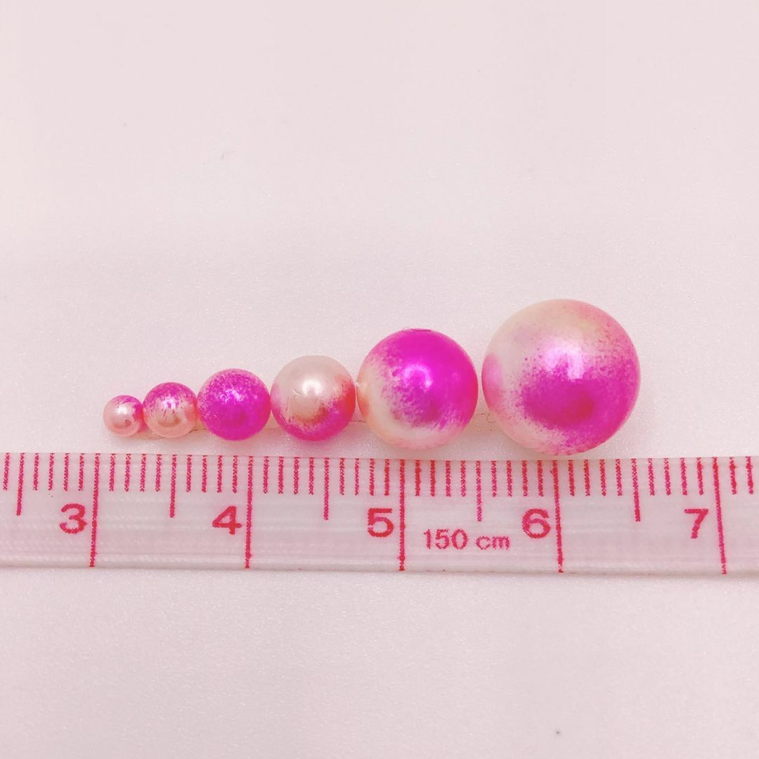 【R2882】パールビーズ　穴なし　ピンク色　6mm　100個×2袋 ハンドメイドの素材/材料(各種パーツ)の商品写真