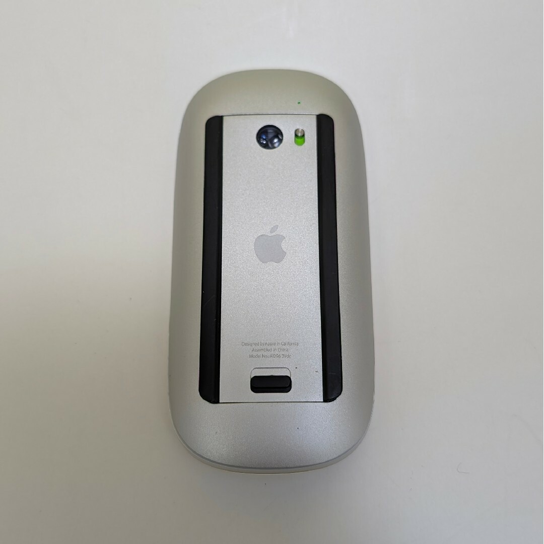 Apple(アップル)のAPPLE MAGICMOUSE MB829J/A アップル純正マジックマウス スマホ/家電/カメラのPC/タブレット(その他)の商品写真
