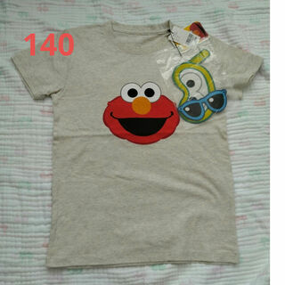 グラニフ(Design Tshirts Store graniph)のセサミ・ストリート　エルモ　Tシャツ　140(Tシャツ/カットソー)