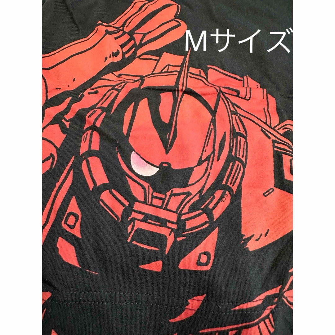 UNIQLO(ユニクロ)の機動戦士ガンダム40周年記念　Tシャツ  シャア専用ザク Mサイズ レディースのトップス(Tシャツ(半袖/袖なし))の商品写真