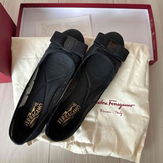 サルヴァトーレフェラガモ(Salvatore Ferragamo)のフェラガモシースルーメッシュドットフラットシューズヴァラヴァリナ(ハイヒール/パンプス)