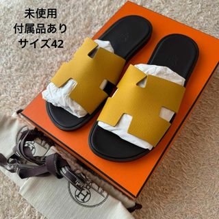 エルメス(Hermes)の【未使用】HERMES イズミール レザーサンダル ブラック イエロー 42(サンダル)