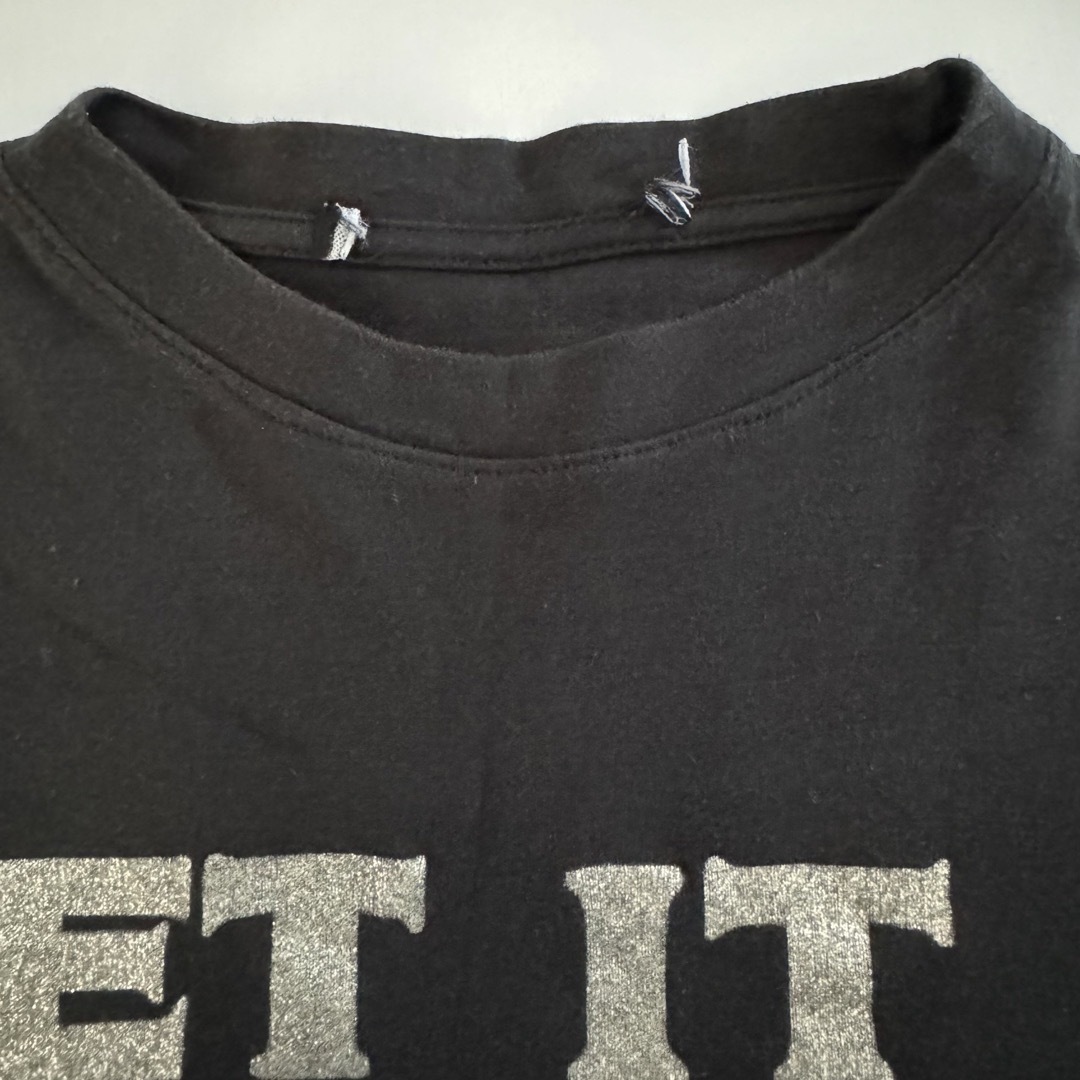 ● LET IT ROCK キラキラ ラメ ロゴ プリント Tシャツ USED● レディースのトップス(Tシャツ(半袖/袖なし))の商品写真