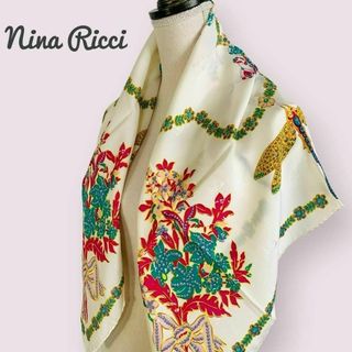 ニナリッチ(NINA RICCI)のニナリッチ 未使用級 SILK スカーフ 花柄 フラワー オフホワイト(バンダナ/スカーフ)