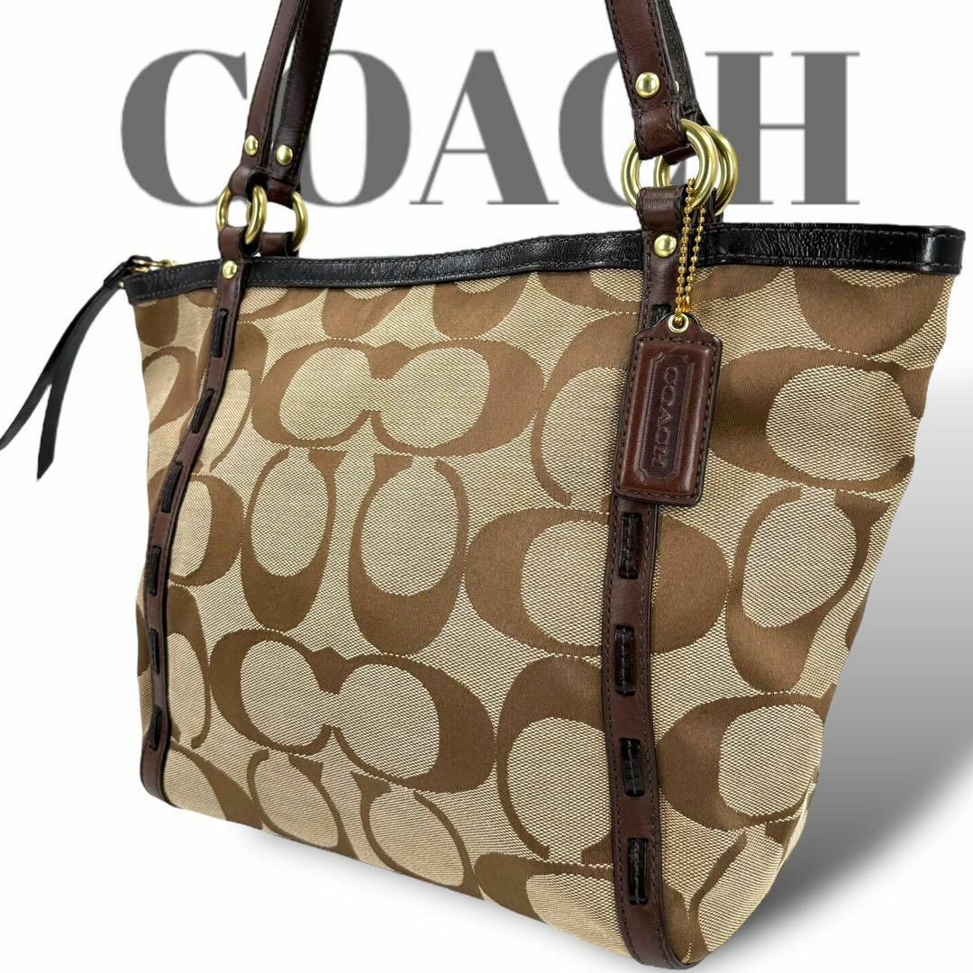 COACH(コーチ)のコーチ　トートバッグ　シグネチャー　A4収納可　肩がけ　キャンバス　レザー レディースのバッグ(トートバッグ)の商品写真