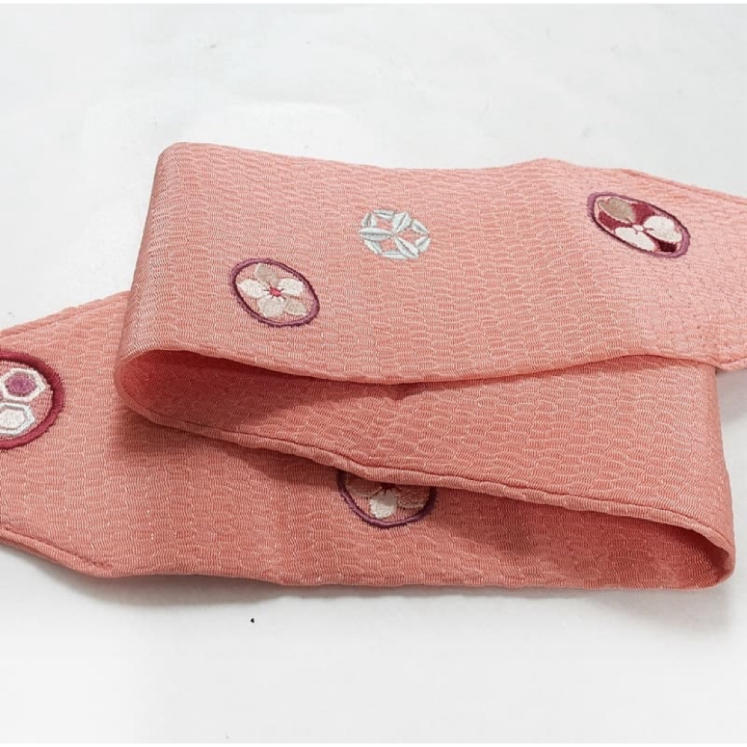 抱え帯 IKKO ブランド 振袖 刺繍 飾り帯 レディースの水着/浴衣(和装小物)の商品写真