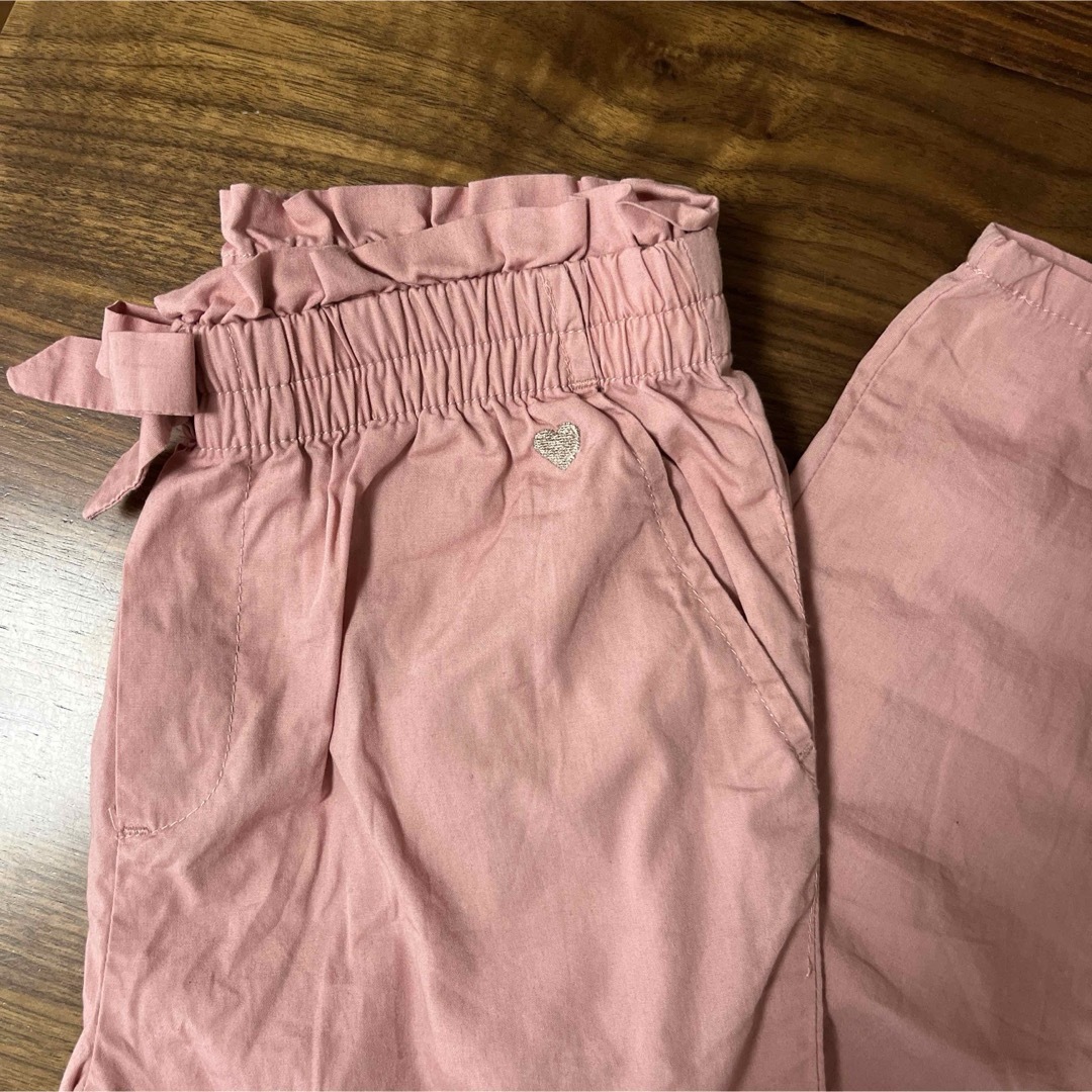 H&M(エイチアンドエム)の未使用　ピンク　パンツ キッズ/ベビー/マタニティのキッズ服女の子用(90cm~)(パンツ/スパッツ)の商品写真