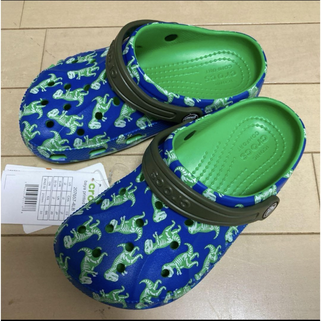 crocs(クロックス)の新品 20㎝ クロックス バヤ プリンテッド クロッグ キッズ キッズ/ベビー/マタニティのキッズ靴/シューズ(15cm~)(サンダル)の商品写真