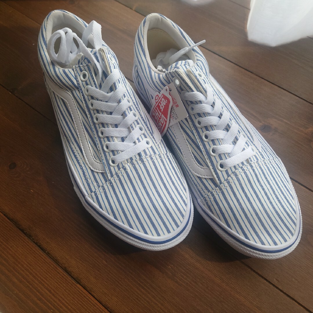 OLD SKOOL（VANS）(オールドスクール)のVANS オールドスクール　ストライプ　26.5cm 未使用 メンズの靴/シューズ(スニーカー)の商品写真