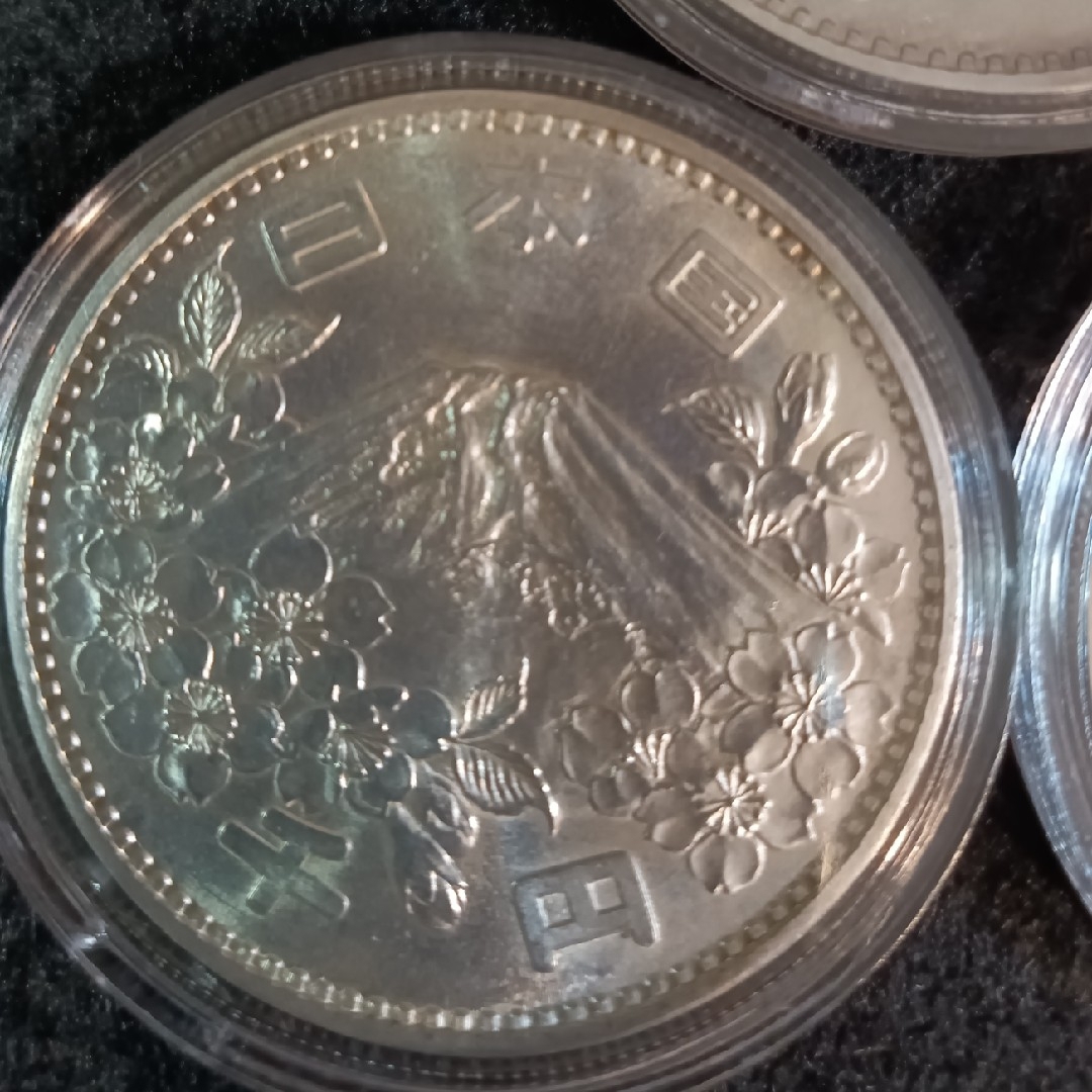 銀貨　東京オリンピック1.000円銀貨silver925カプセルホルダー入綺麗4 エンタメ/ホビーの美術品/アンティーク(金属工芸)の商品写真