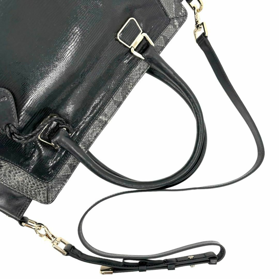 Cole Haan(コールハーン)の美品✨コールハーン　2WAYショルダートートバッグ　ビジネス　レザー　パイソン柄 レディースのバッグ(ショルダーバッグ)の商品写真