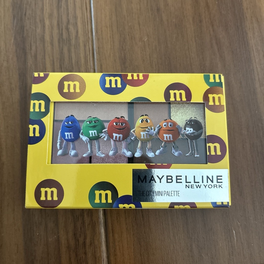 MAYBELLINE(メイベリン)のメイビリン  シティミニパレット　MM01 アイシャドウ コスメ/美容のベースメイク/化粧品(アイシャドウ)の商品写真