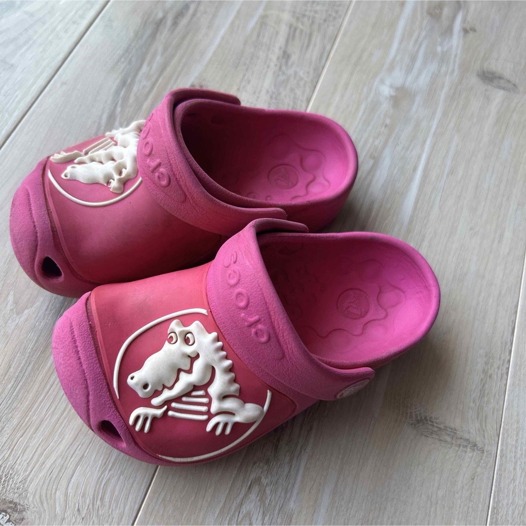 crocs(クロックス)のクロックス サンダル 15.5くらい キッズ/ベビー/マタニティのキッズ靴/シューズ(15cm~)(サンダル)の商品写真