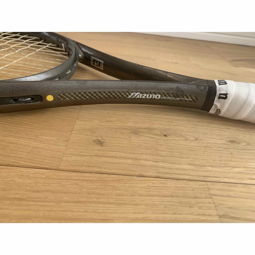 MIZUNO(ミズノ)の中古　硬式テニスラケット　mizuno ミズノ　EXPZ180Hz. スポーツ/アウトドアのテニス(ラケット)の商品写真