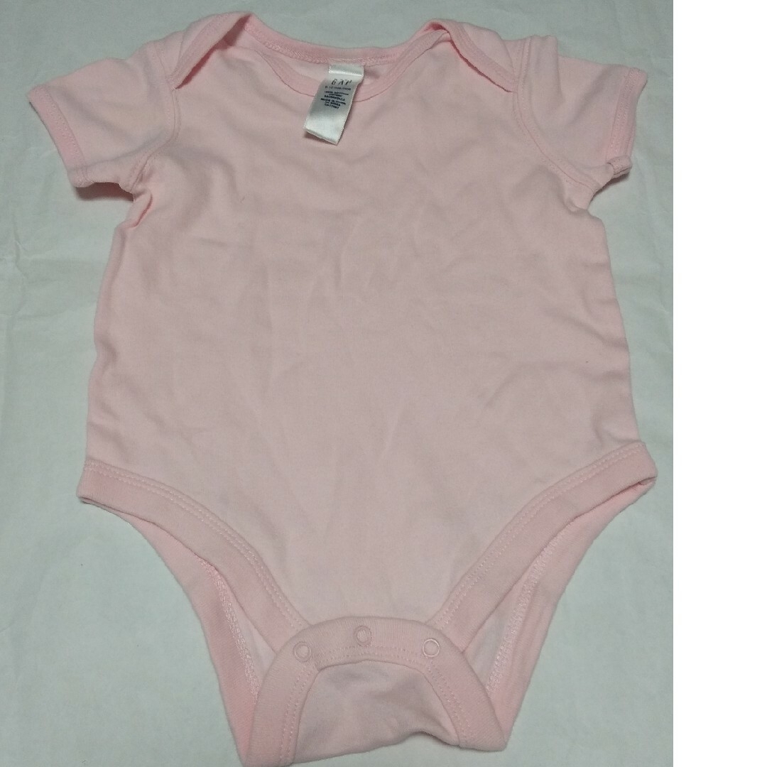 babyGAP(ベビーギャップ)の未使用　baby GAP カバーオール ピンク　サイズ6-12M キッズ/ベビー/マタニティのベビー服(~85cm)(カバーオール)の商品写真