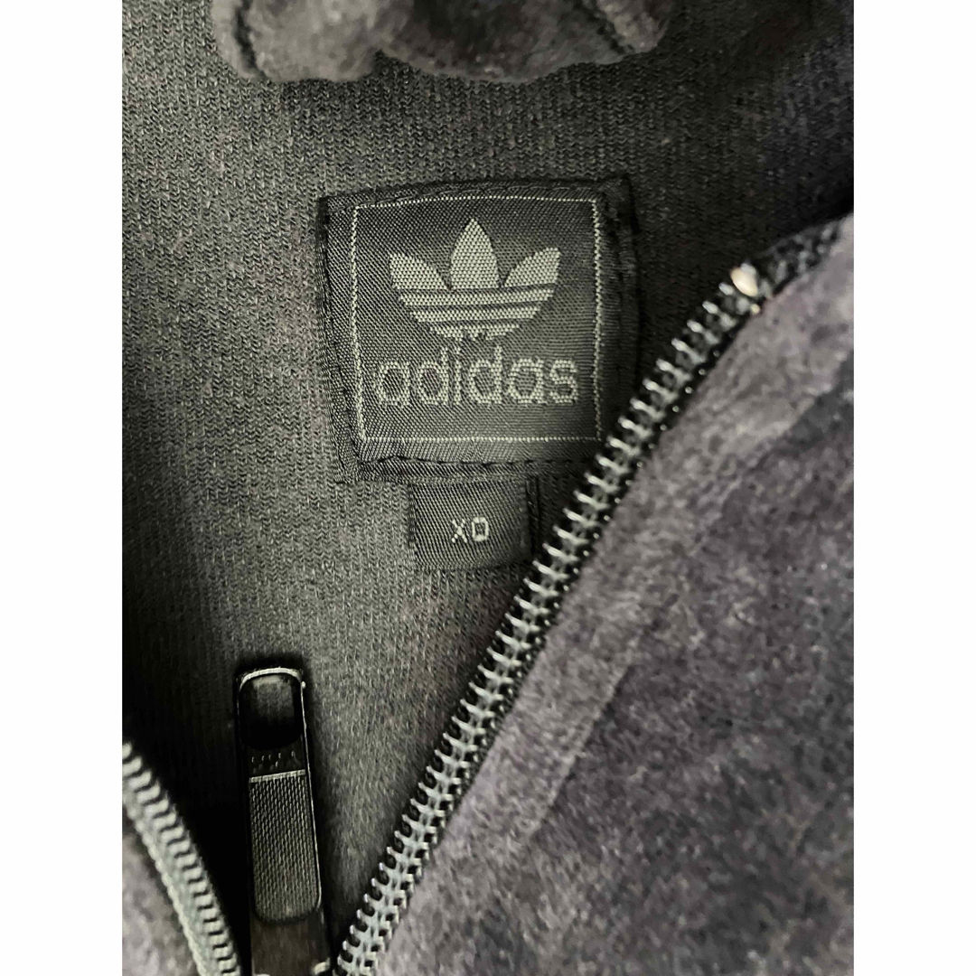 adidas(アディダス)のadidas original ベロアジャージ セットアップ メンズのスーツ(セットアップ)の商品写真