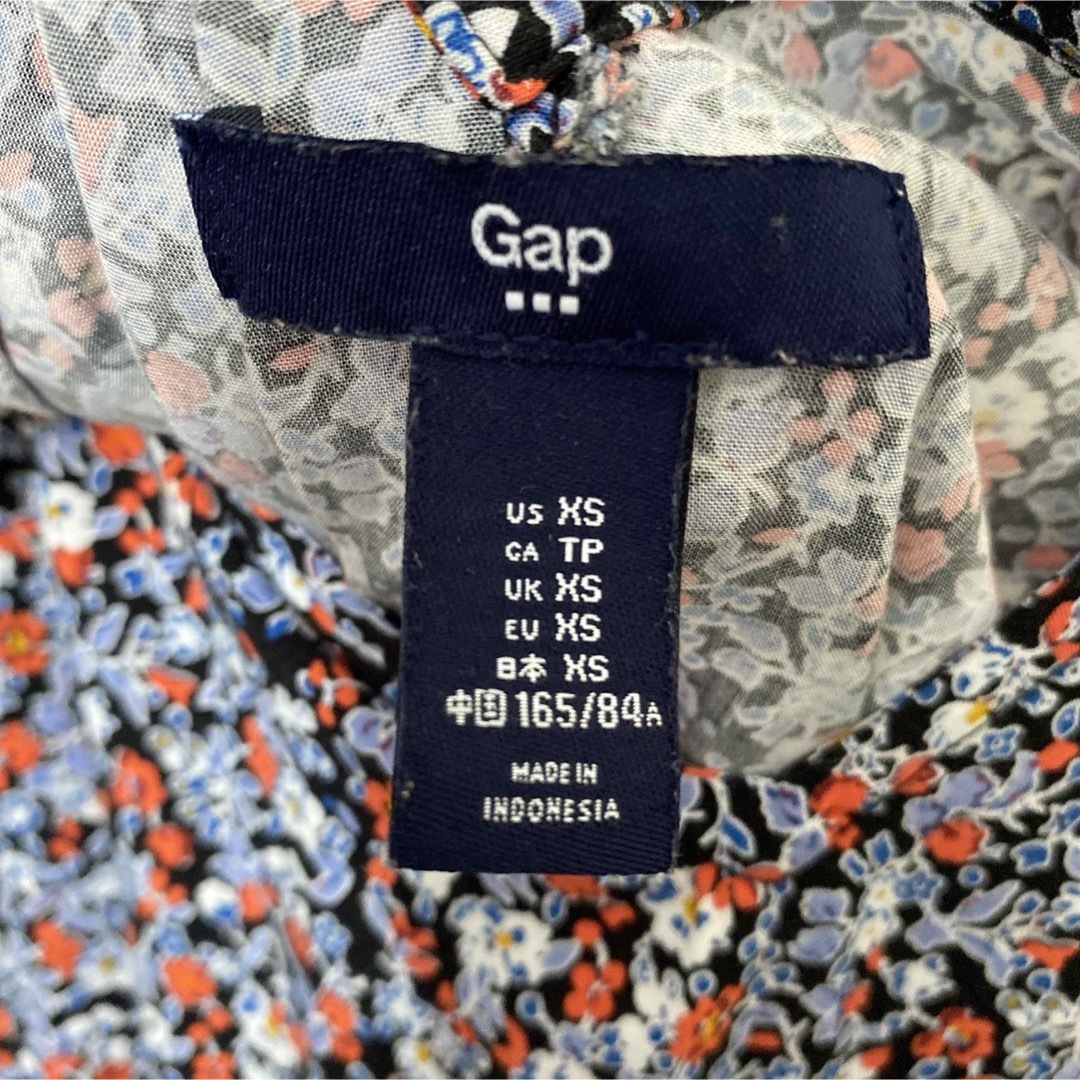 GAP(ギャップ)のGAP 花柄ワンピース レディースのワンピース(ひざ丈ワンピース)の商品写真