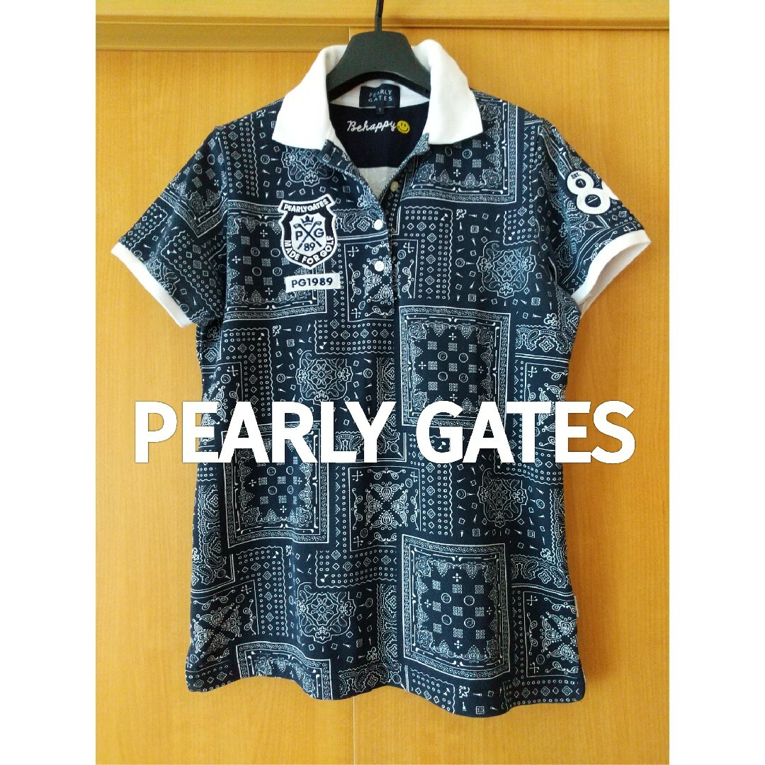 PEARLY GATES(パーリーゲイツ)のむしさん様専用ページ♪PEARLY GATES★バンダナ柄かわいいポロシャツ スポーツ/アウトドアのゴルフ(ウエア)の商品写真