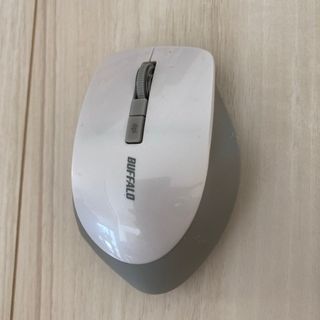 バッファロー(Buffalo)のiBUFFALO マウス BSMBW328WH(PC周辺機器)