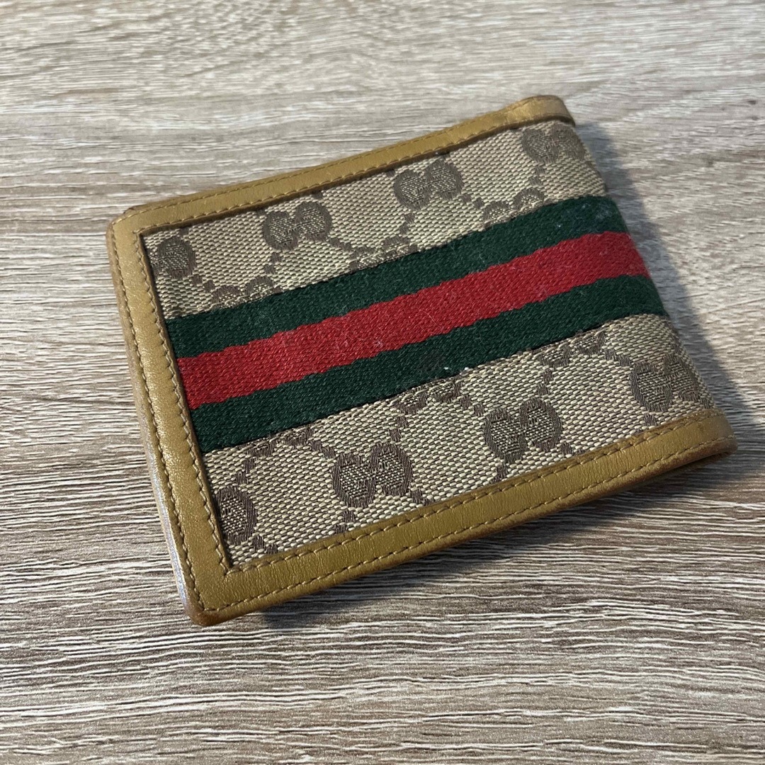 Gucci(グッチ)のグッチ　お財布　〜お札カード入れ〜 レディースのファッション小物(財布)の商品写真