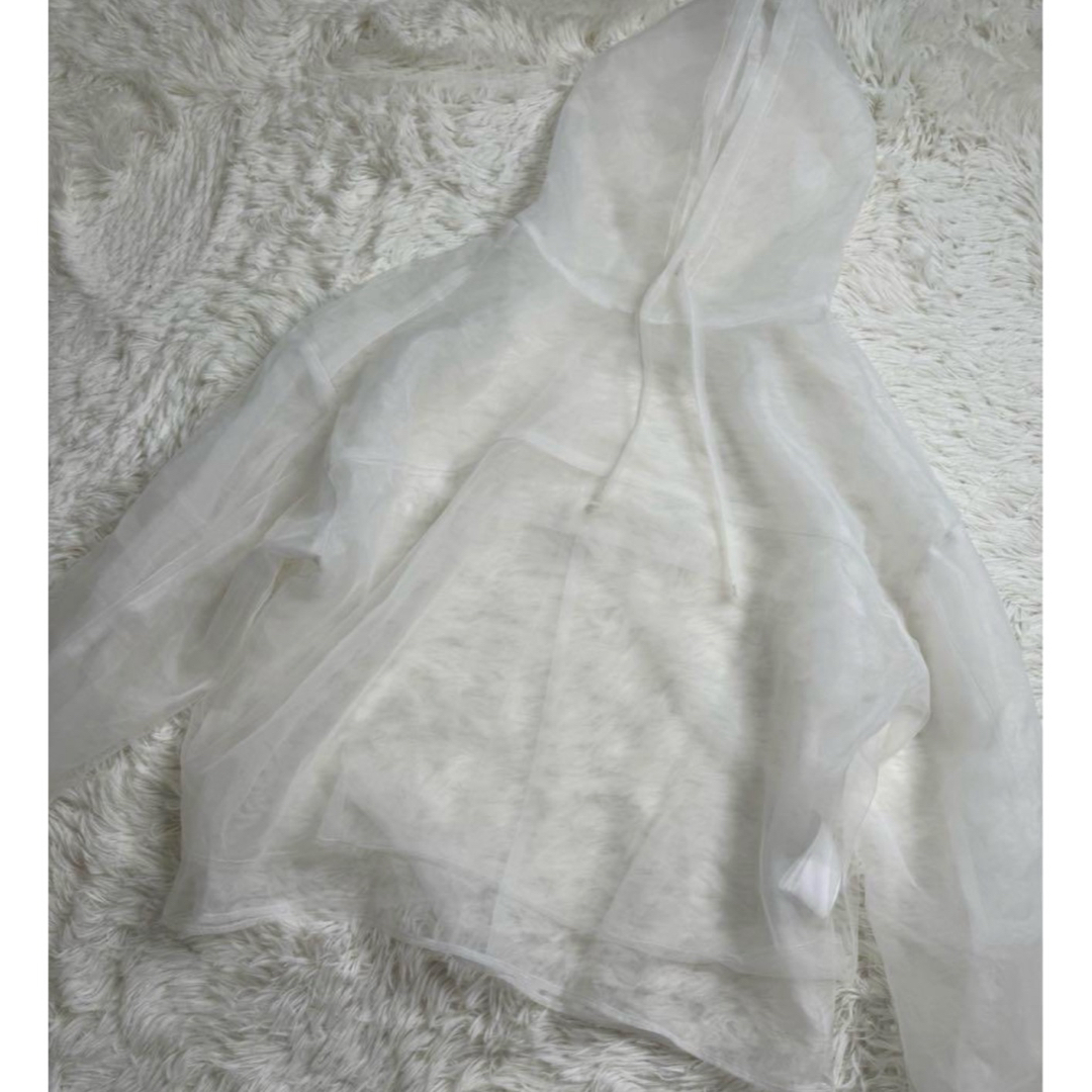 MAISON SPECIAL(メゾンスペシャル)のMAISON SPECIAL See-through Tulle Hoodie レディースのトップス(その他)の商品写真