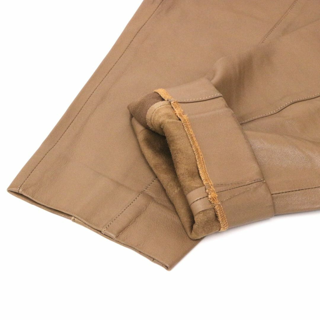 Chloe(クロエ)のクロエ ボタン パンツ ズボン サイズ 38 ラム レザー 本革 茶 ブラウン レディースのパンツ(カジュアルパンツ)の商品写真