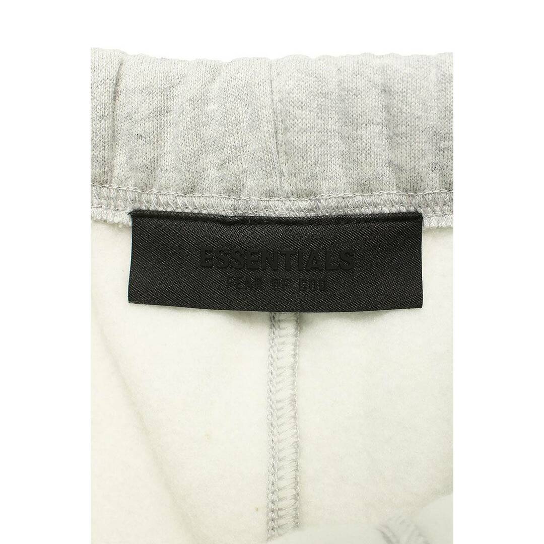 FEAR OF GOD(フィアオブゴッド)のフォグ  ESSENTIALS SWEAT SHORTS Light Heather Grey ドローコードスウェットハーフパンツ メンズ M メンズのパンツ(その他)の商品写真