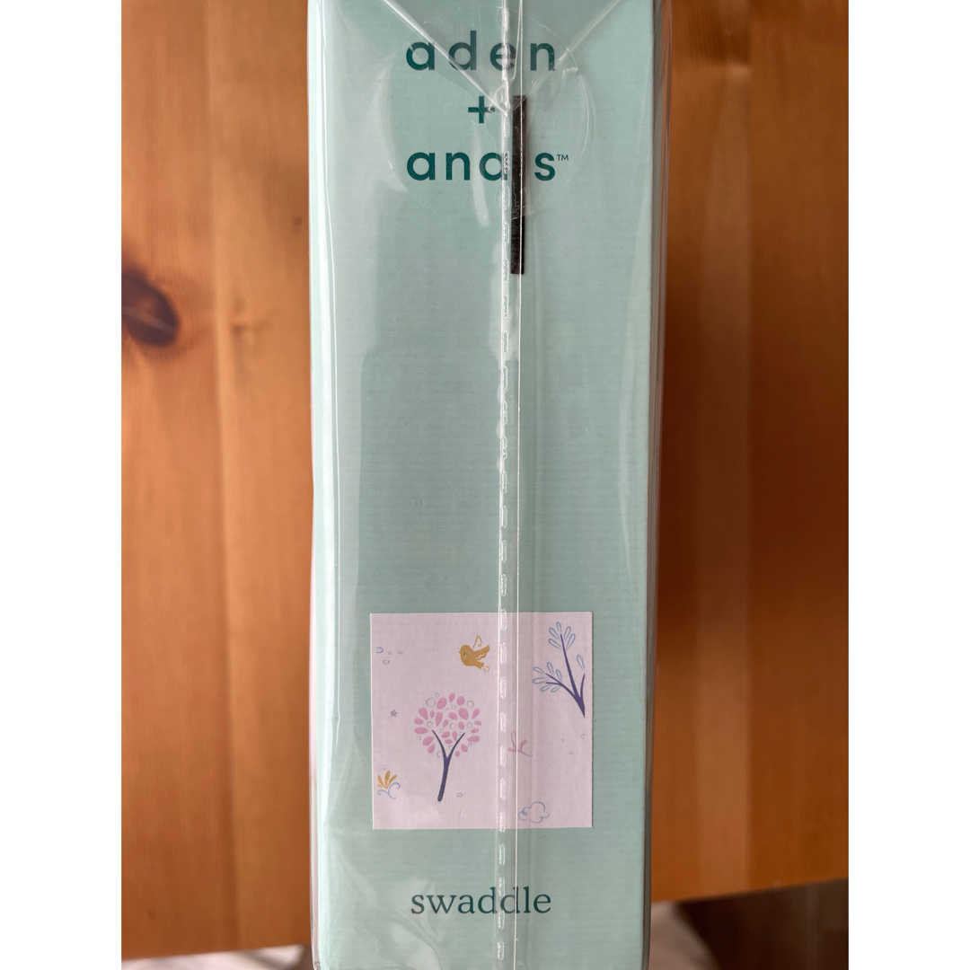 aden+anais(エイデンアンドアネイ)のaden+anais スワドル　おくるみ キッズ/ベビー/マタニティのこども用ファッション小物(おくるみ/ブランケット)の商品写真