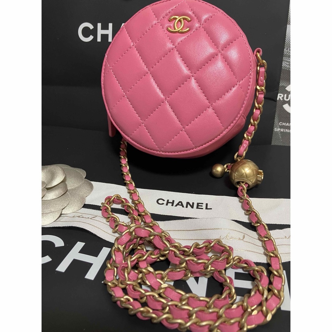 CHANEL(シャネル)の超美品♡シャネル マトラッセ チェーンショルダー バッグ クラッチ 正規品 レディースのバッグ(ショルダーバッグ)の商品写真