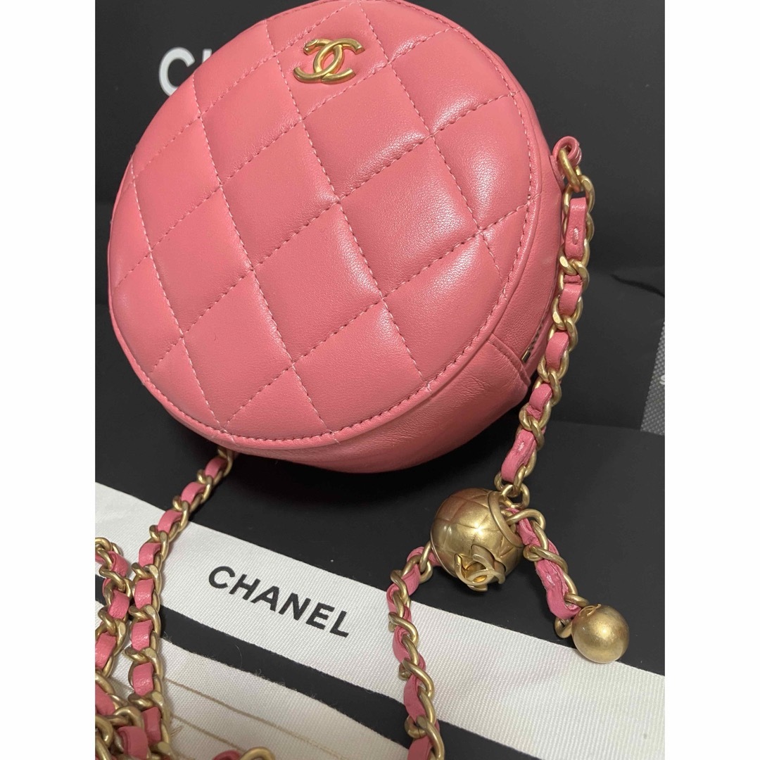 CHANEL(シャネル)の超美品♡シャネル マトラッセ チェーンショルダー バッグ クラッチ 正規品 レディースのバッグ(ショルダーバッグ)の商品写真