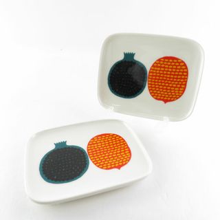 マリメッコ(marimekko)の美品 marimekko マリメッコ KOMPOTTI コンポッティ スクエアプレート 2枚 ペア 皿 廃盤 北欧 SU6799S (食器)