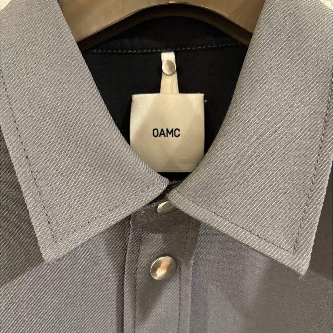 OAMC(オーエーエムシー)のOAMC MAX SHIRT メンズのジャケット/アウター(その他)の商品写真