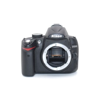 ニコン(Nikon)のS回数5956回♪Nikon D5000 ボディ♪(デジタル一眼)