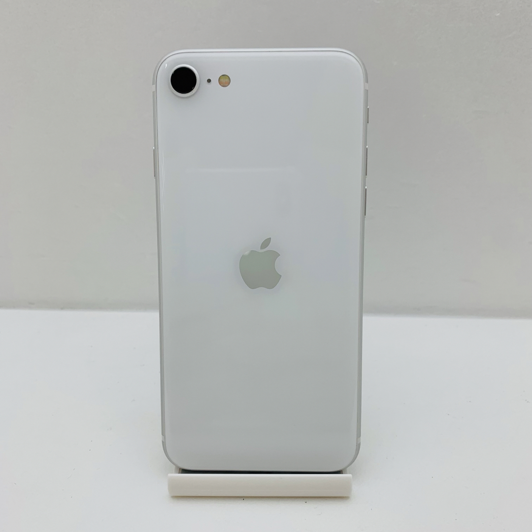 Apple(アップル)のiPhone SE第2世代 128GB SIMフリー　73100 スマホ/家電/カメラのスマートフォン/携帯電話(スマートフォン本体)の商品写真