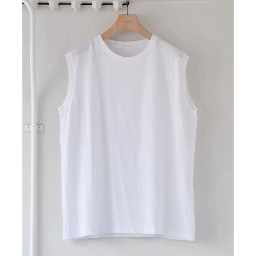 COMOLI(コモリ)のCOMOLI コットンジャージ　ノースリーブ メンズのトップス(Tシャツ/カットソー(半袖/袖なし))の商品写真