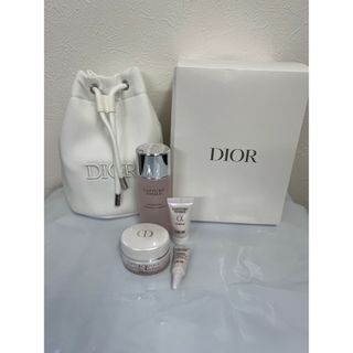 Christian Dior - 新品未使用DIOR カプチュールトータルオファーポーチ付き5点セット