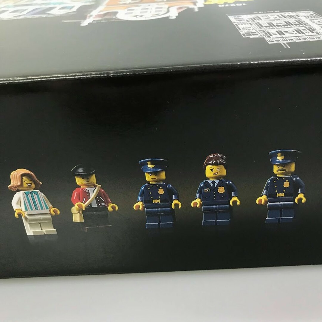 正規品 新品未開封 LEGO レゴ クリエイター　エキスパート 10278 警察署 HD-009 製造終了　ミニフィグ　警察官　POLICE　ポリス 372 キッズ/ベビー/マタニティのおもちゃ(知育玩具)の商品写真