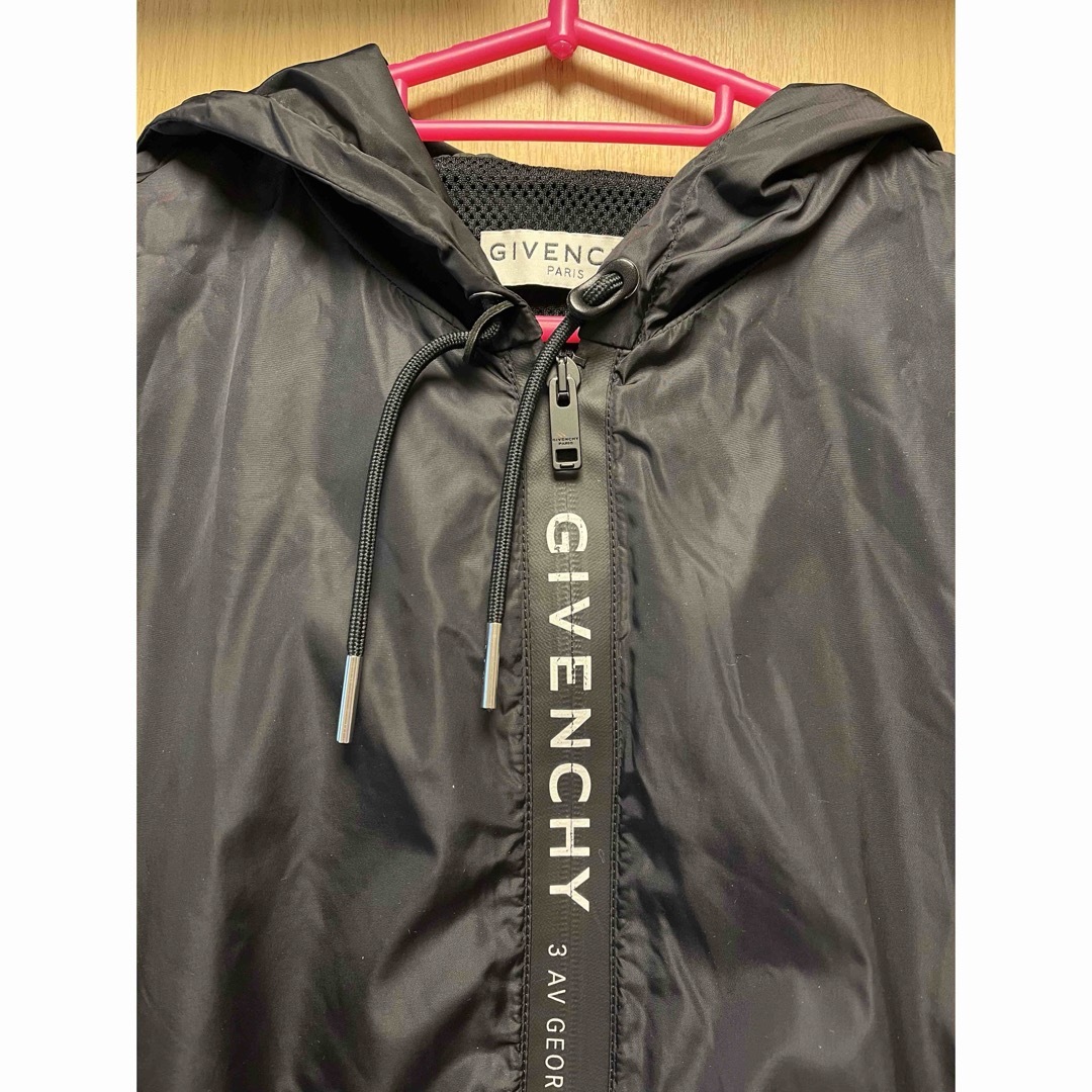 GIVENCHY(ジバンシィ)の正規 21SS Givenchy ジバンシィ ロゴテープ ナイロン パーカー メンズのトップス(パーカー)の商品写真