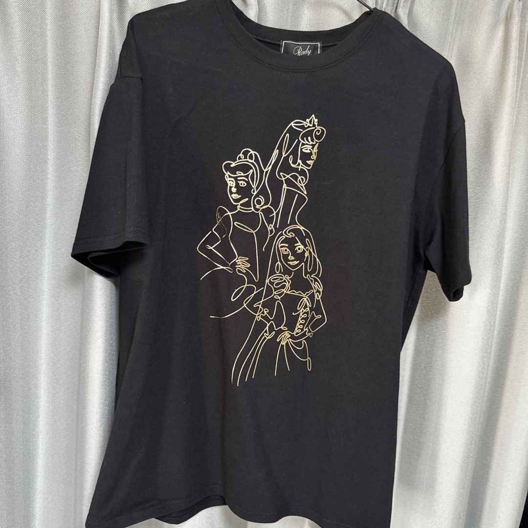Rady(レディー)のRady♡プリンセス　コラボTシャツ　ディズニー　M レディースのトップス(Tシャツ(半袖/袖なし))の商品写真
