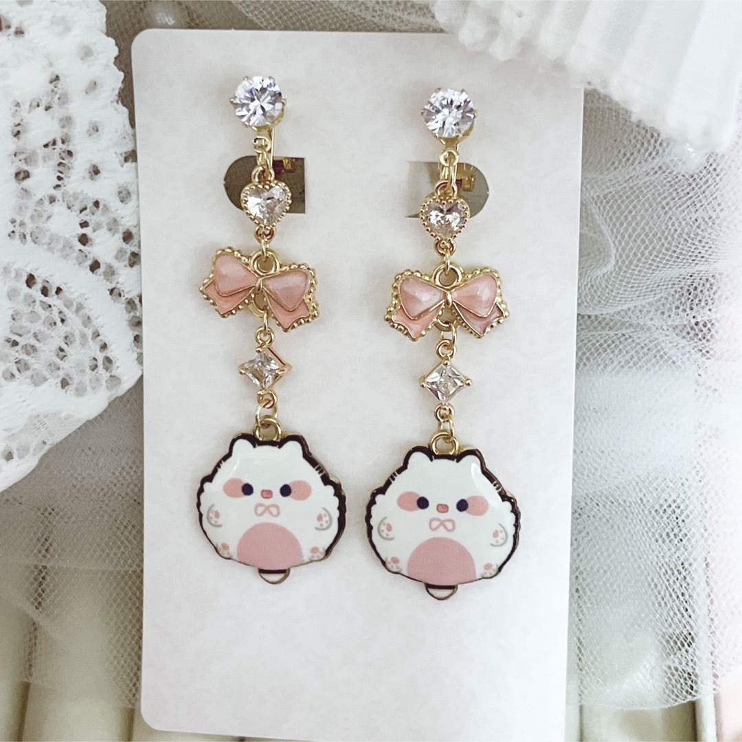 ピンクෆ˚*ねこ　ジルコニア♡ ハンドメイド　ピアス　イヤリング ハンドメイドのアクセサリー(イヤリング)の商品写真