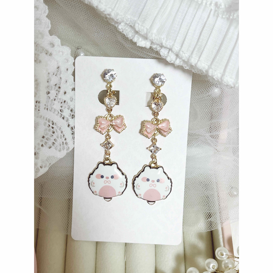 ピンクෆ˚*ねこ　ジルコニア♡ ハンドメイド　ピアス　イヤリング ハンドメイドのアクセサリー(イヤリング)の商品写真