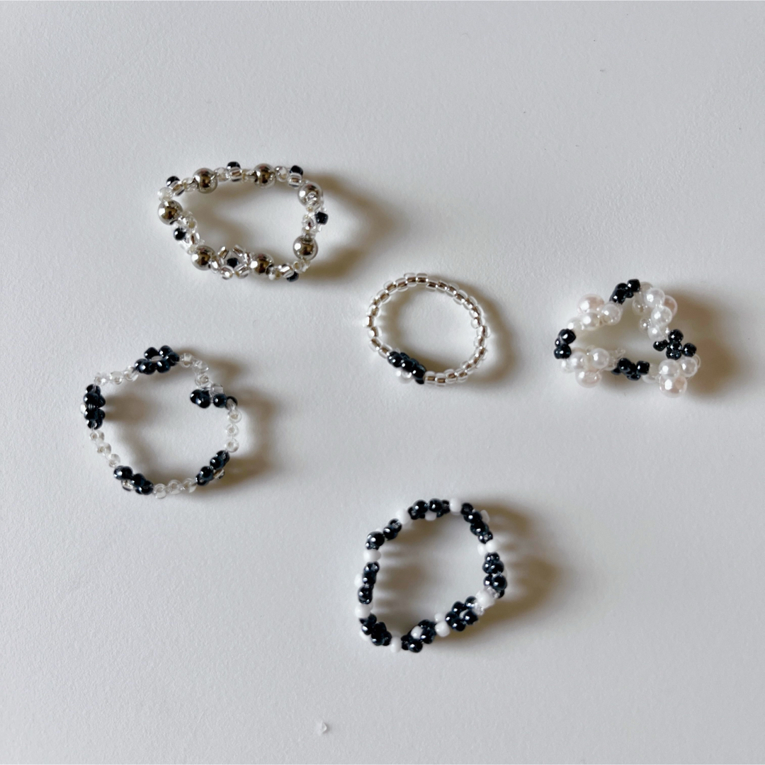 no72 韓国ビーズリングnavy×silver×white ring 指輪 レディースのアクセサリー(リング(指輪))の商品写真