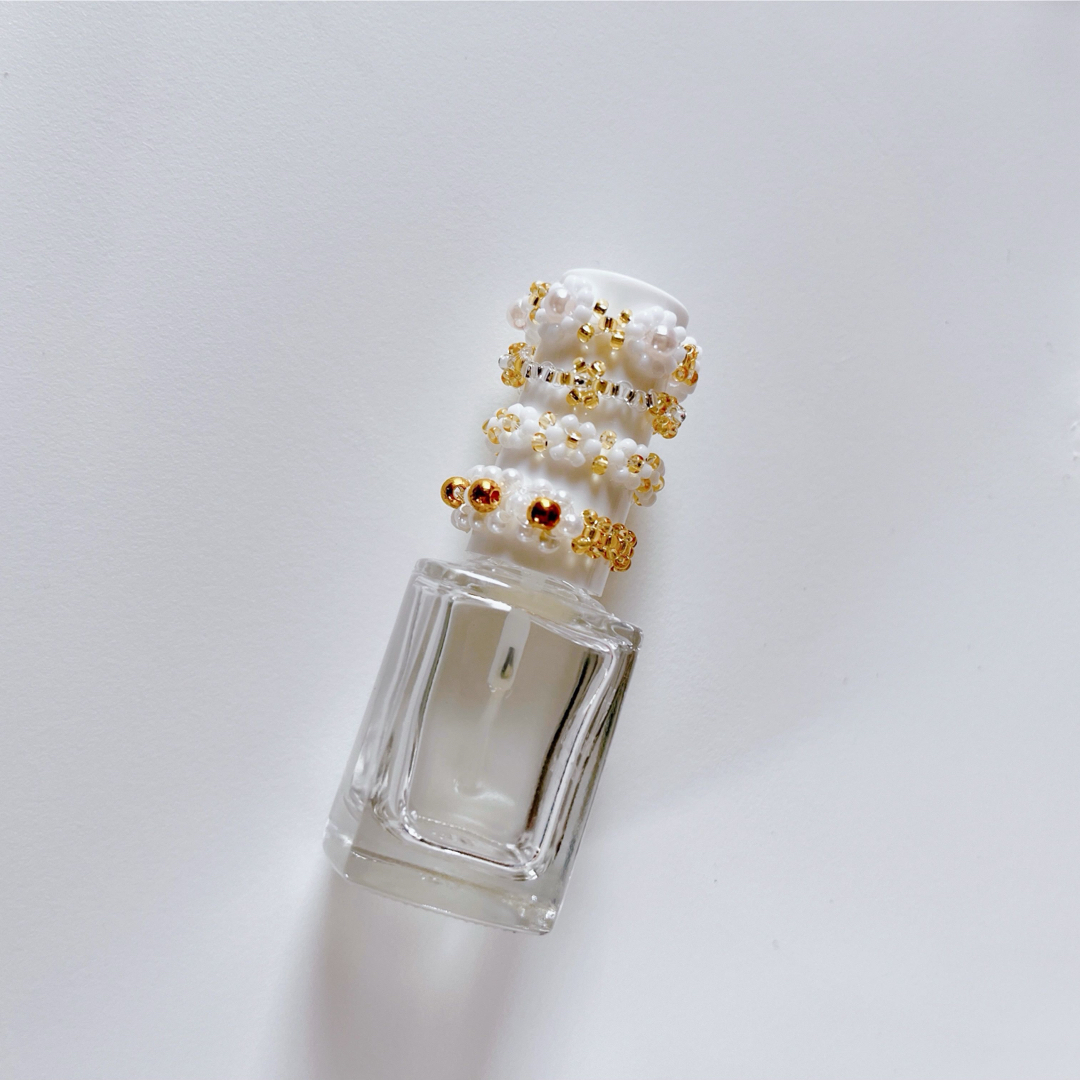 no,76 韓国ビーズリング ring 指輪white×gold レディースのアクセサリー(リング(指輪))の商品写真