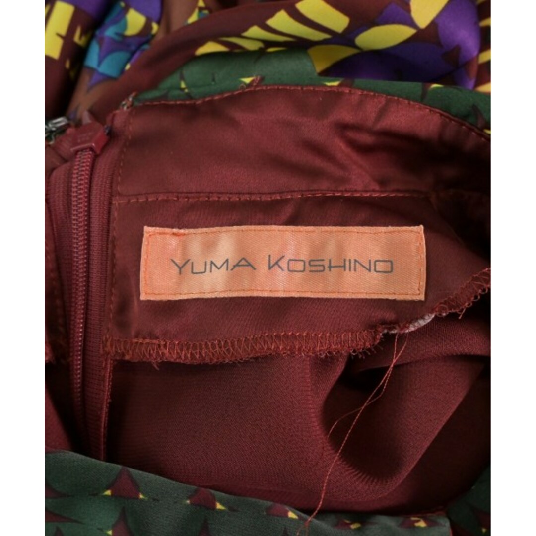 YUMA KOSHINO(ユマコシノ)のYUMA KOSHINO ワンピース 38(S位) エンジx黄x紫等(総柄) 【古着】【中古】 レディースのワンピース(ひざ丈ワンピース)の商品写真