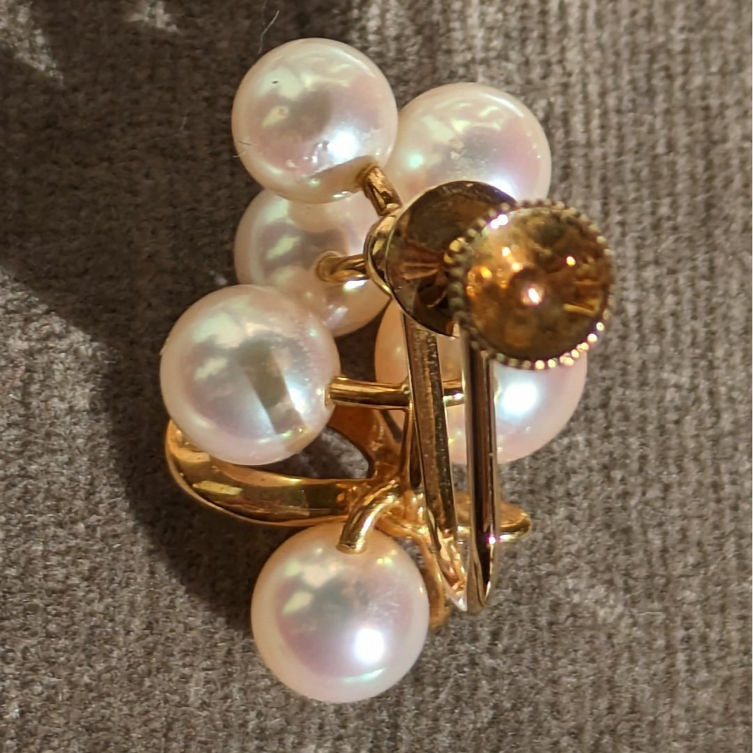 MIKIMOTO(ミキモト)の581ミキモトパールイヤリングK18YGイエローゴールド約5.5mm～7.0mm レディースのアクセサリー(イヤリング)の商品写真