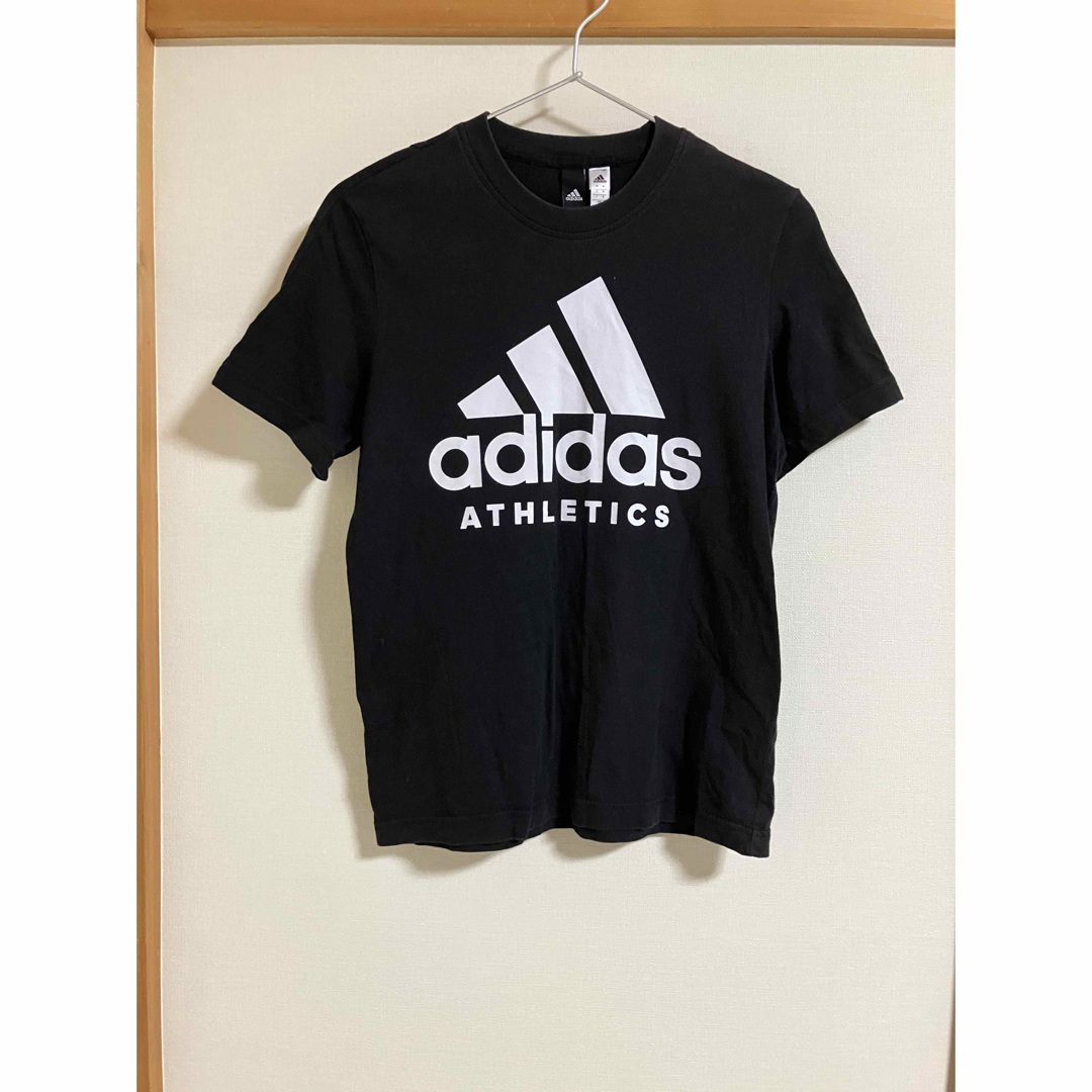 adidas(アディダス)の【adidas】半袖ロゴTシャツ メンズSサイズ メンズのトップス(Tシャツ/カットソー(半袖/袖なし))の商品写真