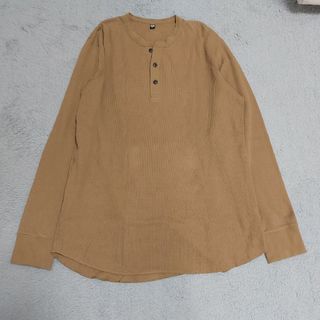 ユニクロ(UNIQLO)のUNIQLO ユニクロ ワッフルトップス オーバーサイズ くすみ こなれ感(Tシャツ/カットソー(七分/長袖))