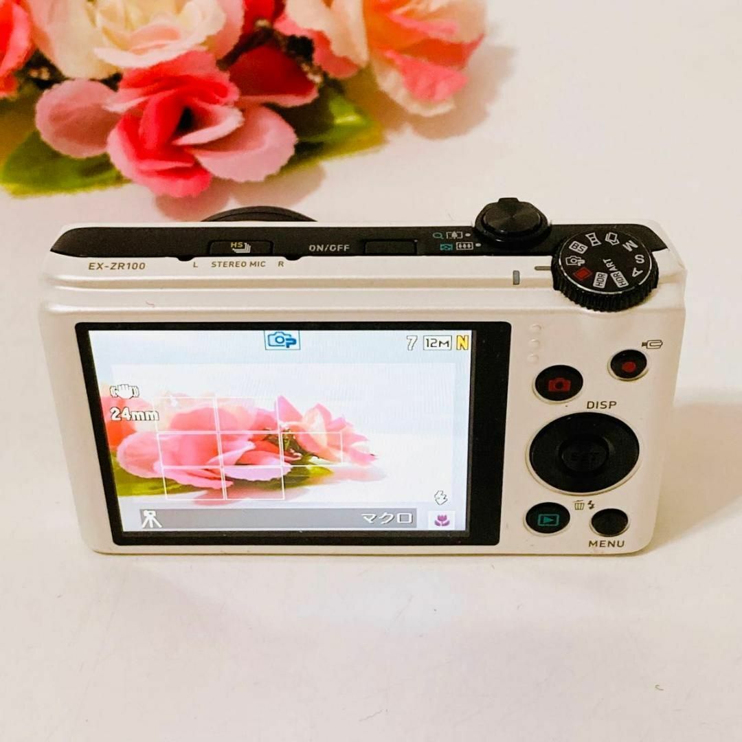 CASIO(カシオ)のCASIO HIGH SPEED EXILIM EX-ZR100 カシオ スマホ/家電/カメラのカメラ(コンパクトデジタルカメラ)の商品写真